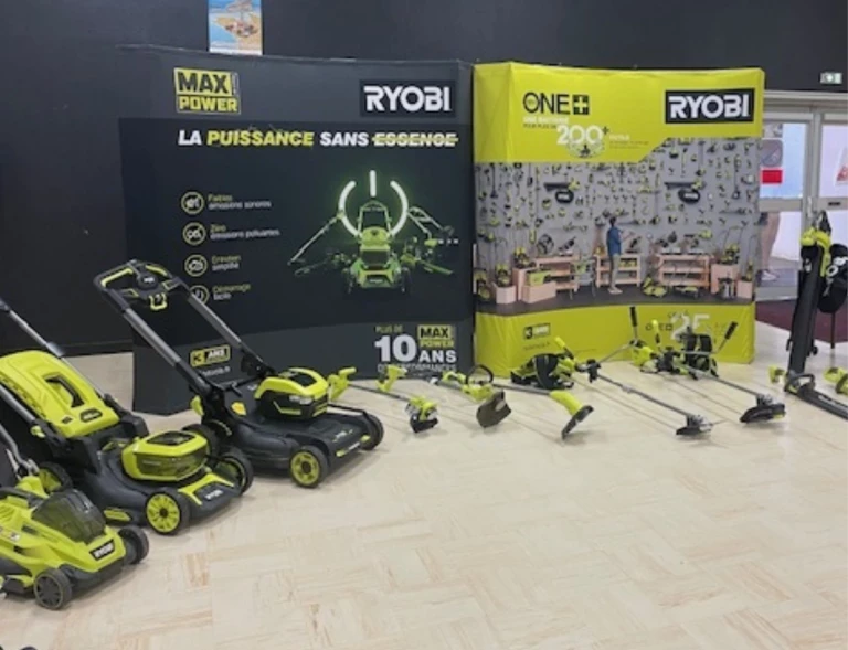 Stand portable facile à monter